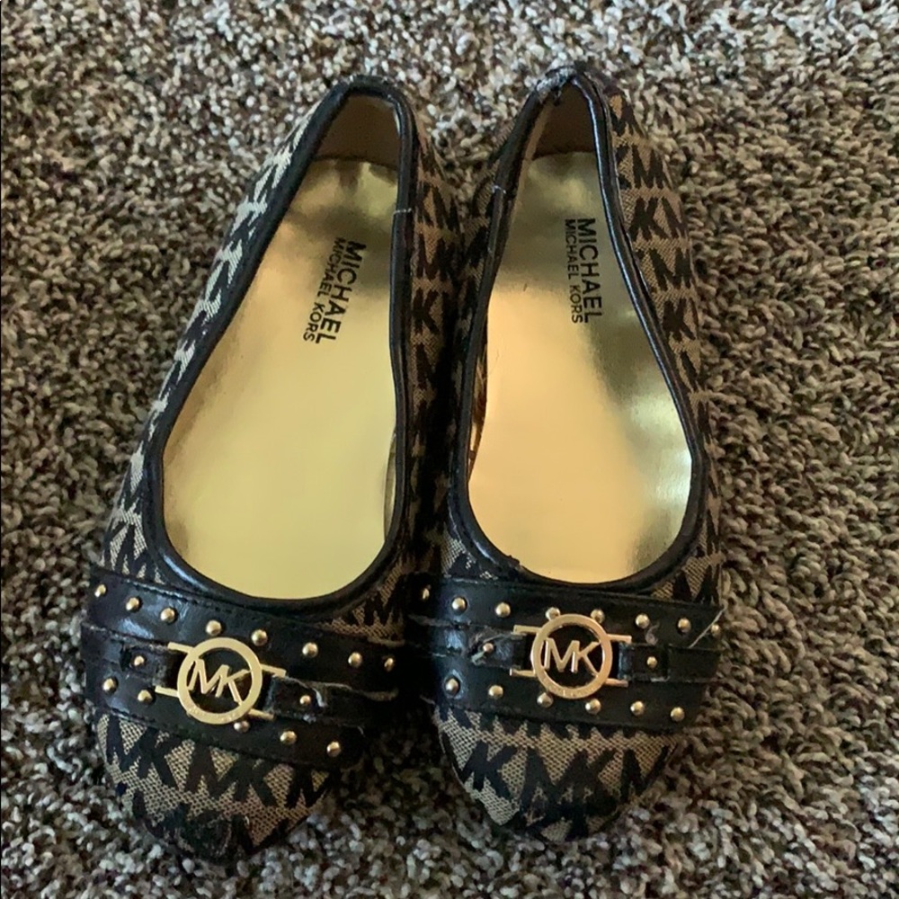 Michael Kors flats